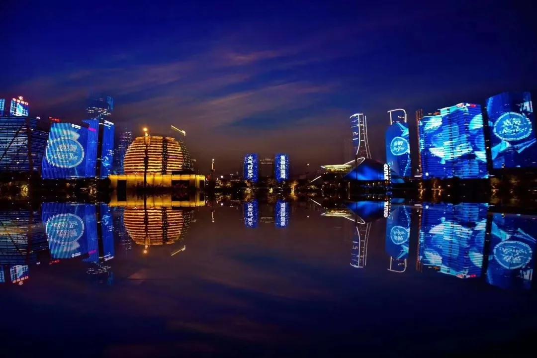 今夜，amjs澳金沙门线路首页向世界精彩呈现(图1)